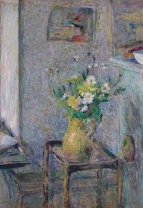 Vase en grès avec des fleurs